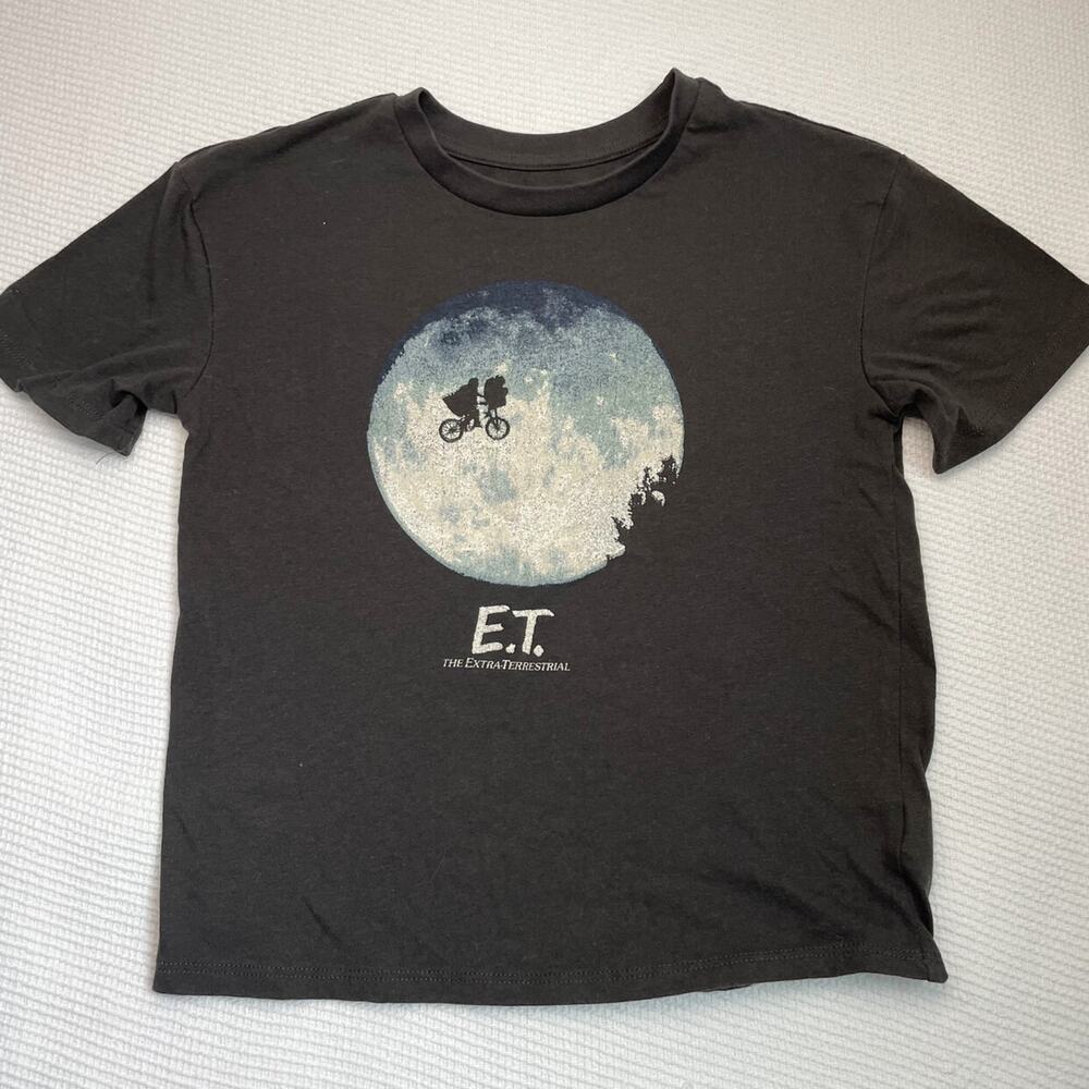 E.T. Graphic Tee
